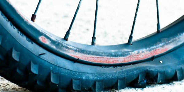 Bicycle tube puncture inspection