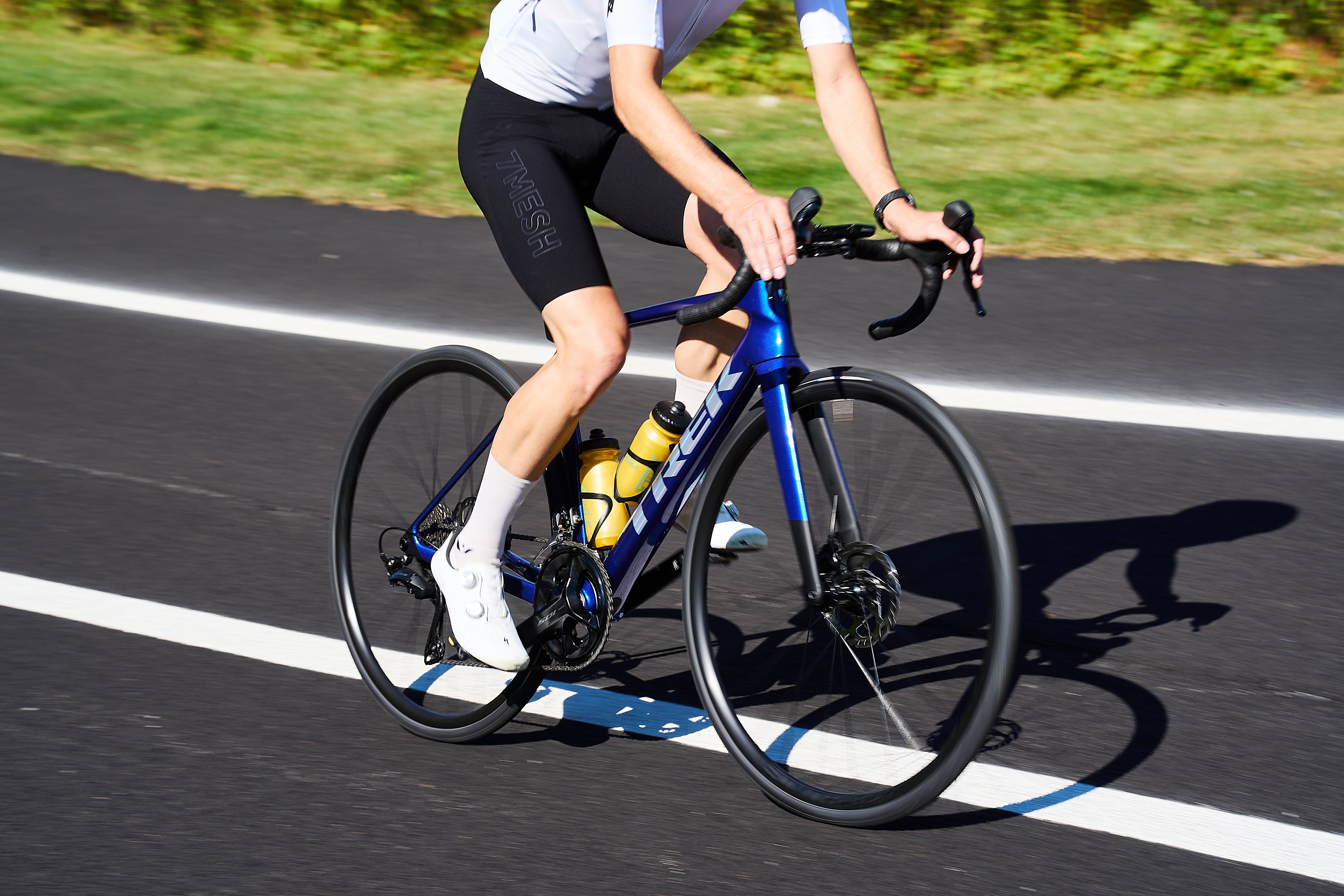 cycling shorts contact
