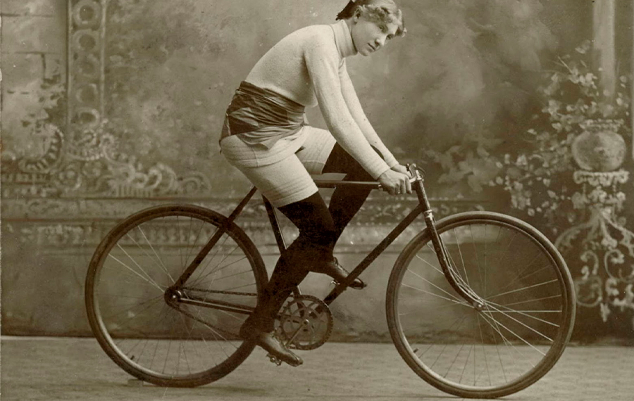 First women's cycling race