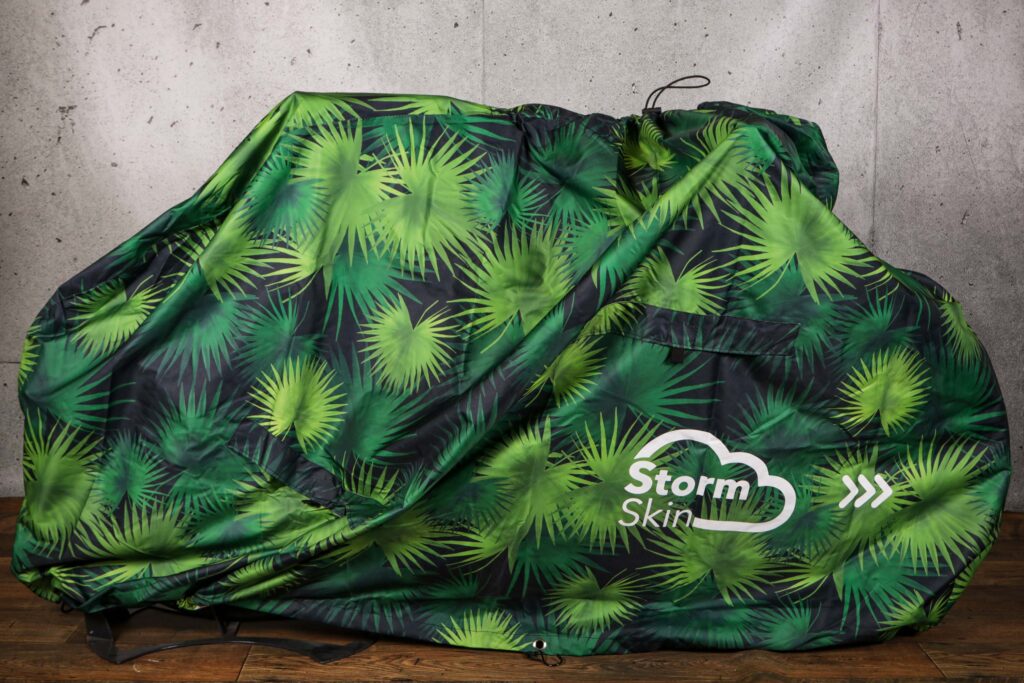 Storm cycling shelter