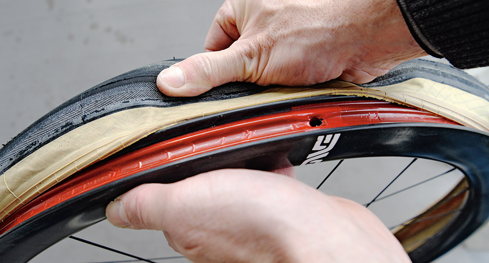 Tire bead removal