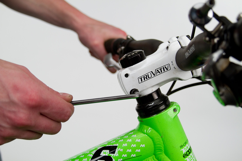 bicycle headset check