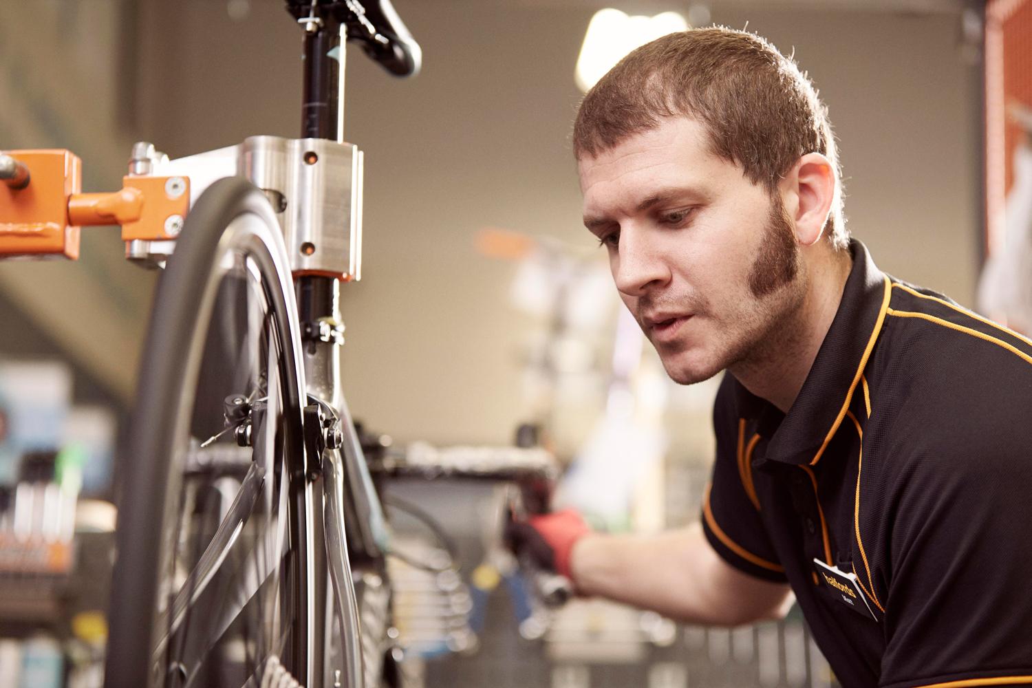 bicycle mechanic inspection