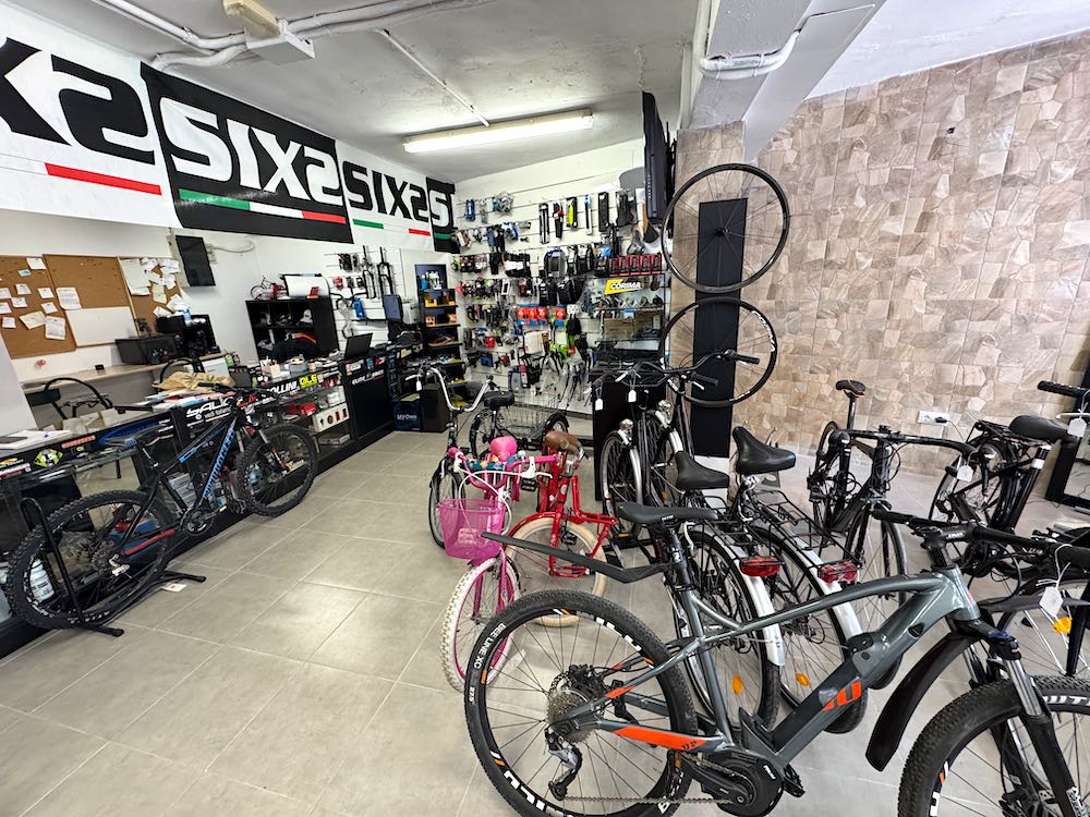 bike dealer support
