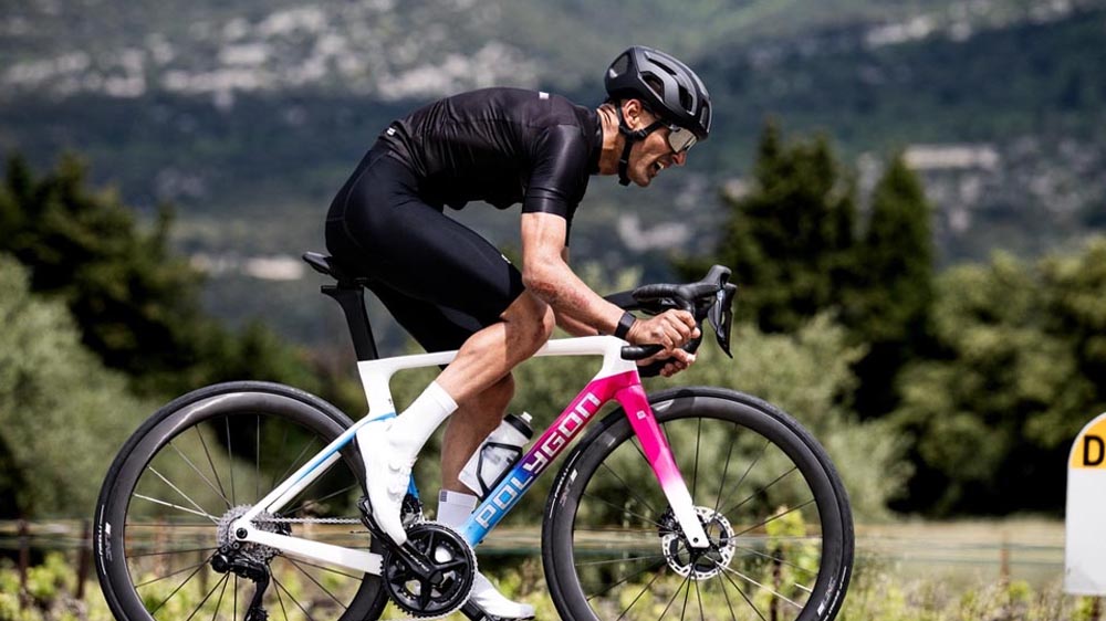 cycling riding posture