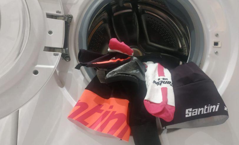 cycling shorts wash