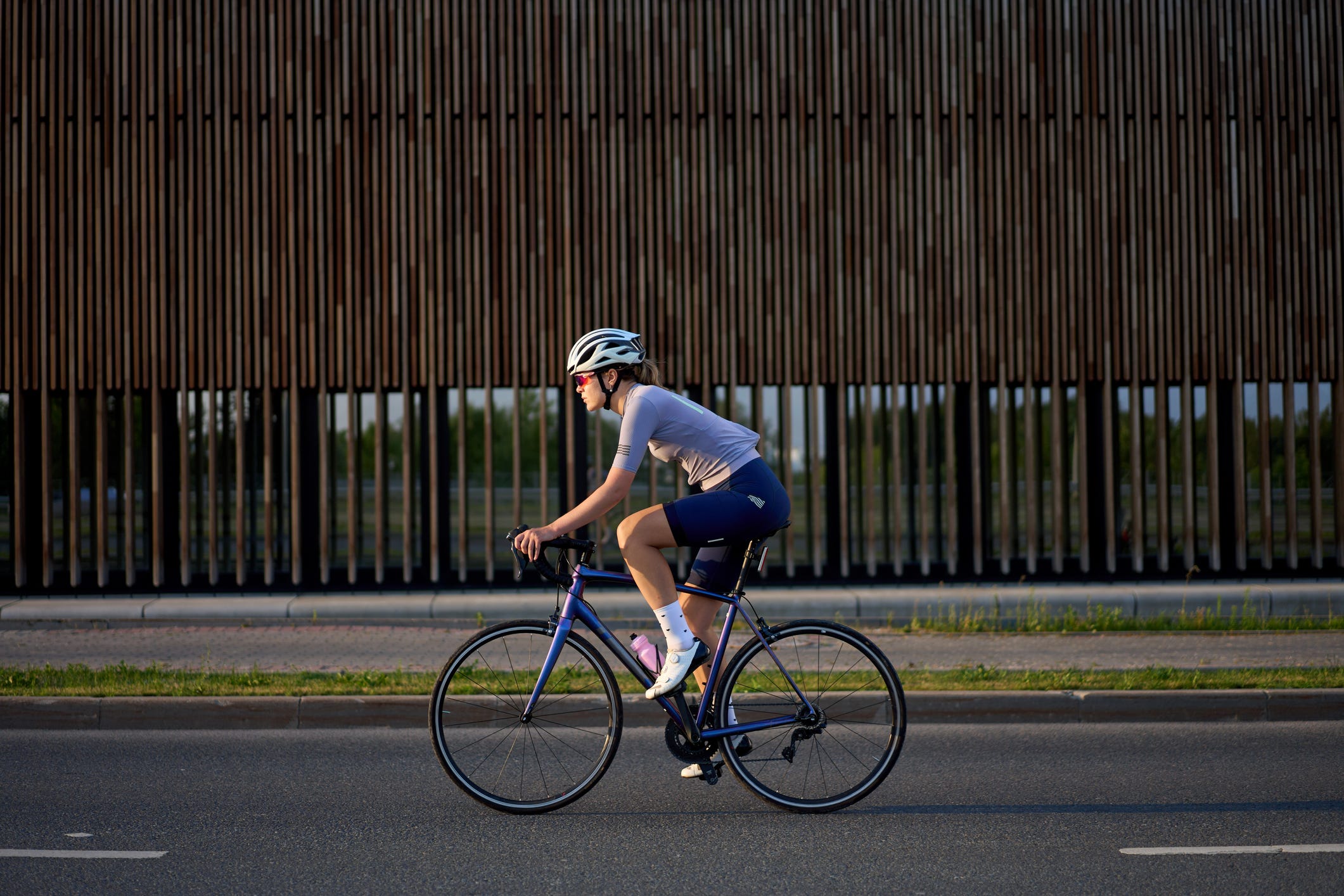 endurance riding position