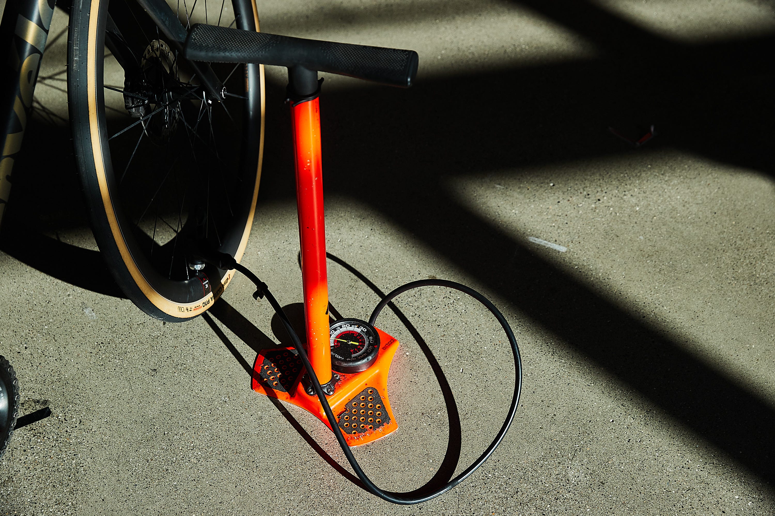 floor pump gauge