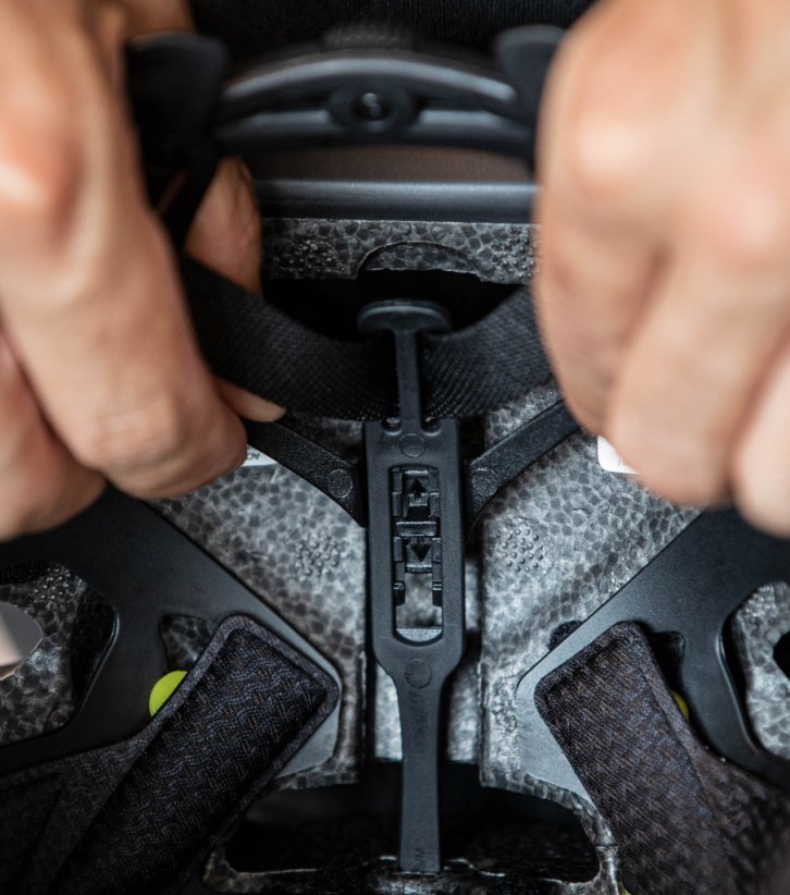helmet strap adjustment