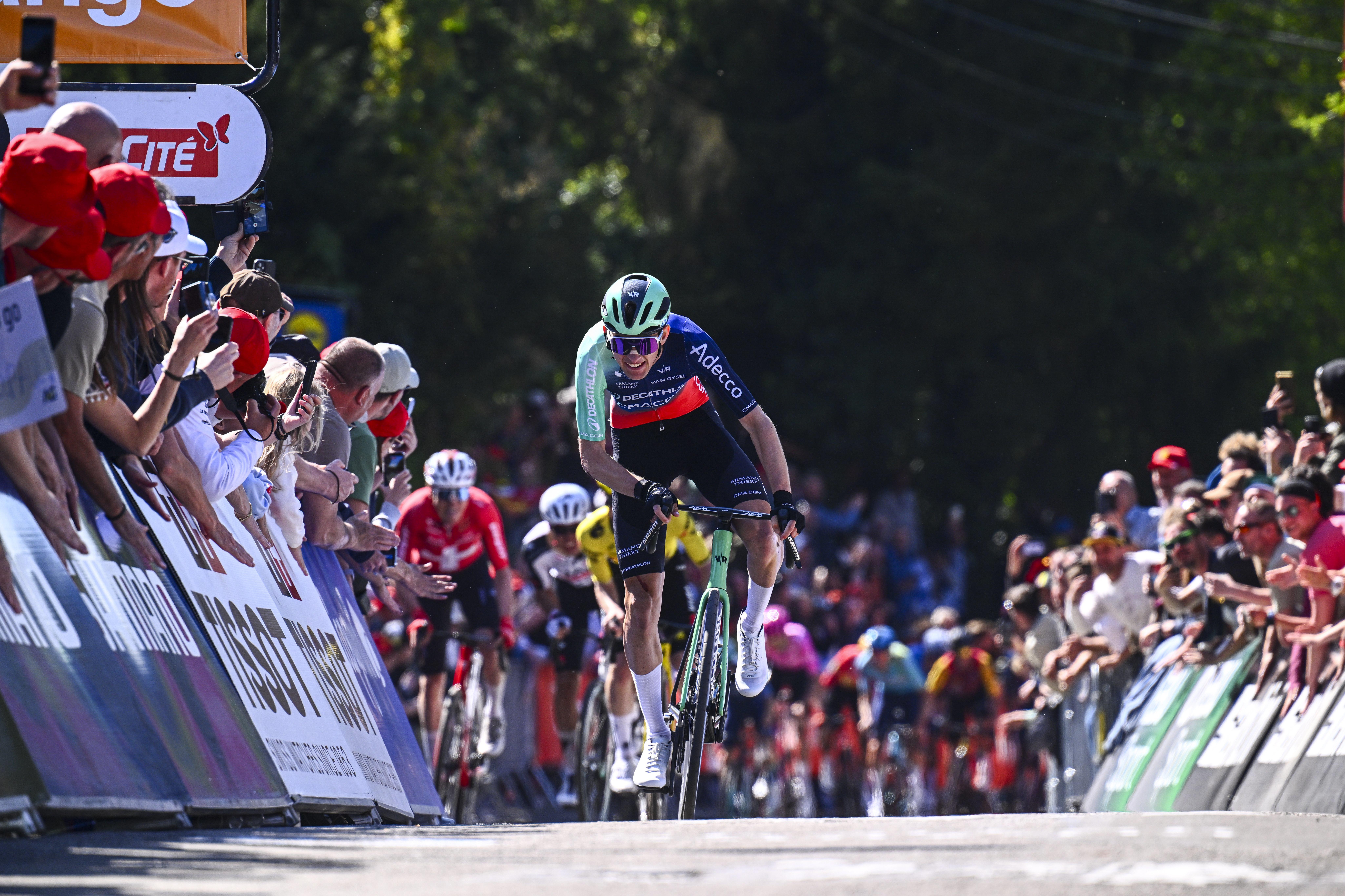mur de huy cycling