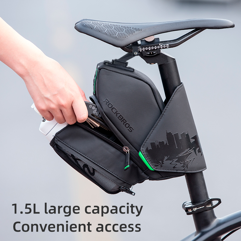 rear pocket access