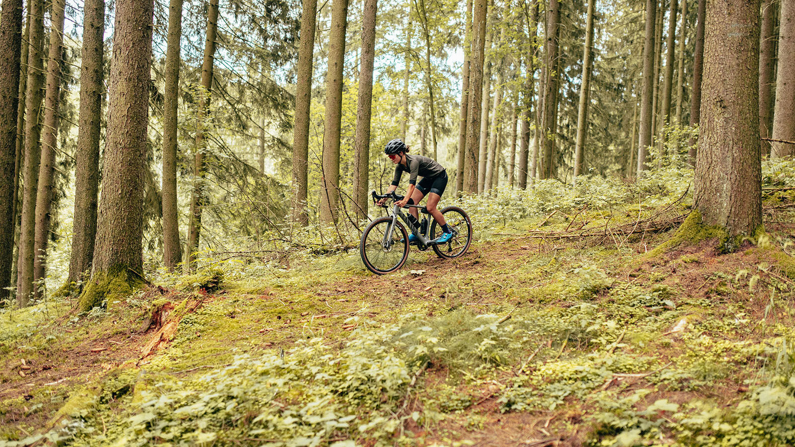 women gravel bicycles
